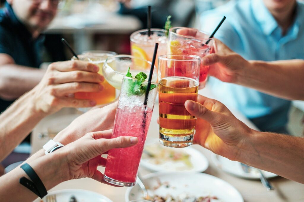 Even alcohol is a better idea than diet soda on keto
